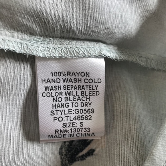 Umgee Sage V-Neck Floral Peasant Dress M LAST ONE - Picture 6 of 8